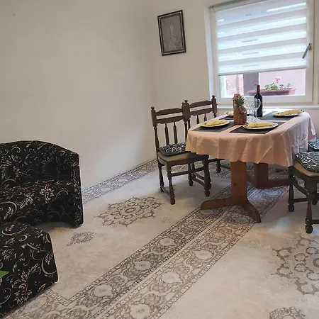 Apartman Kadinica *